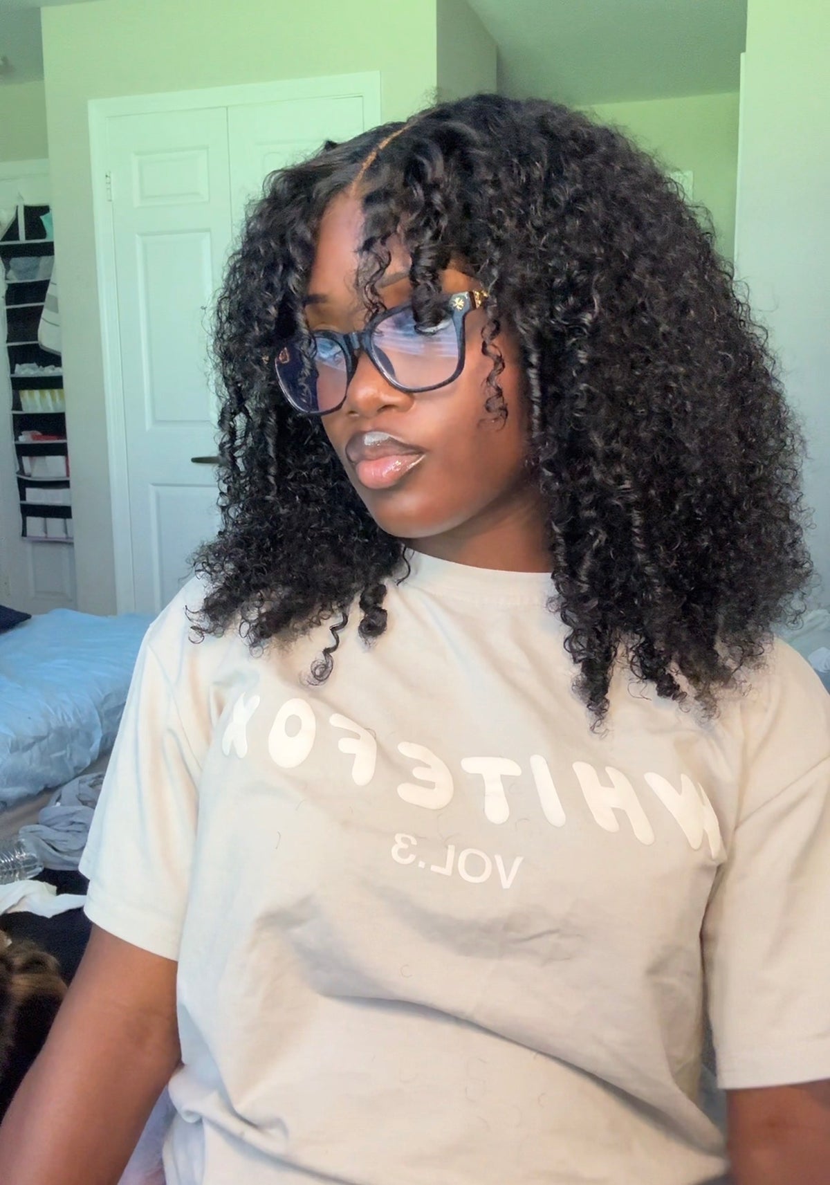 7x5 Closure 18” Kinky Curly Wig